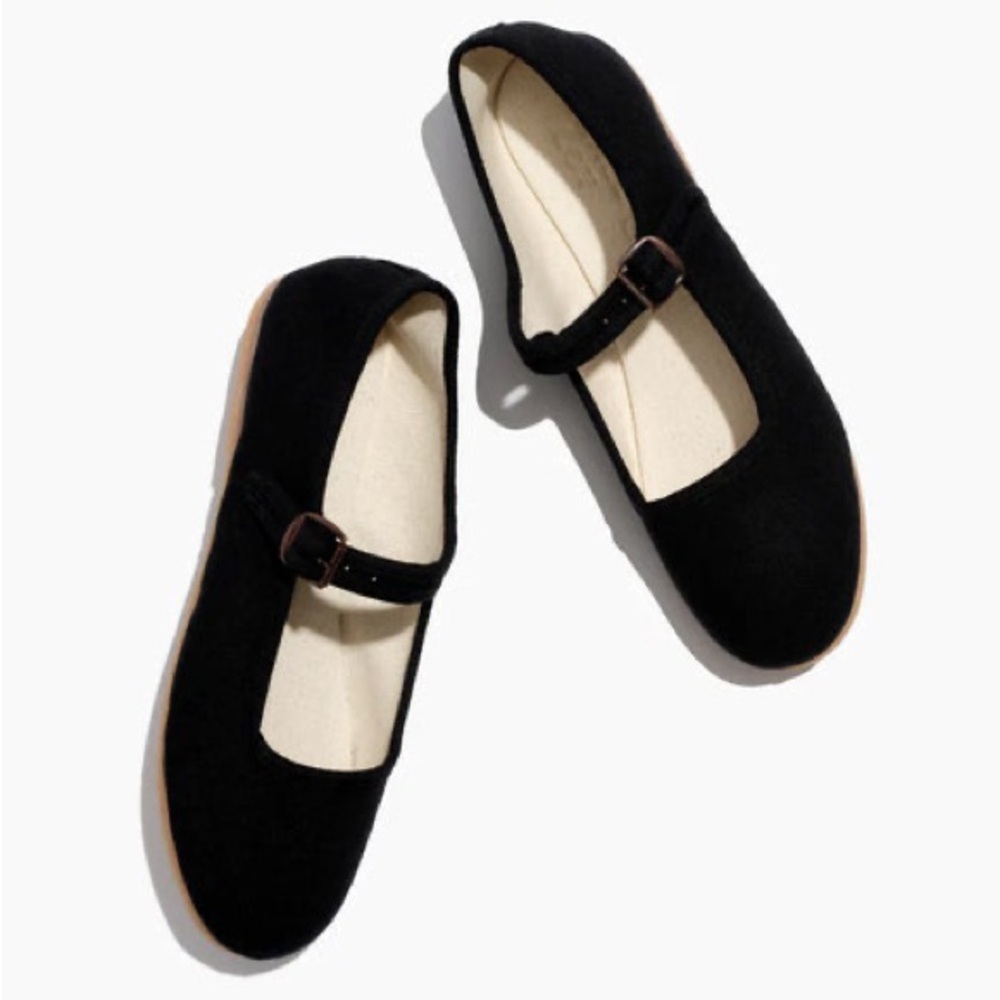 Small Lot Mary Janes - black